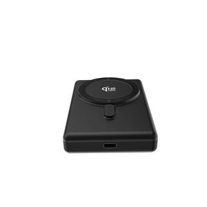 Banque d'alimentation sans fil magnétique Qi2.2 10000mAh avec charge rapide 25W et sortie filaire PD45W pour iPhone <span class=keywords><strong>Samsung</strong></span>, design compact et fin - Product Image 6