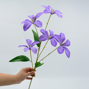 Orchidée artificielle Dongchen Crafts à flamme artificielle, tige unique, violette, 5 têtes, pour décoration de mariage, décoration intérieure, arrangement floral - Product Image 1