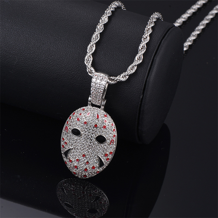2025 New Iced Out AAA Cubic Zirconia Heart Tennis Chain Necklace Gold