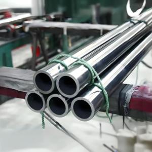 Guías de Movimiento Lineal de Alta Resistencia al Desgaste, Eje Hueco de Acero sin Costura ASTM, Tubería de Aceite Soldada, Cromada y Endurecida por Inducción - Product Image 5