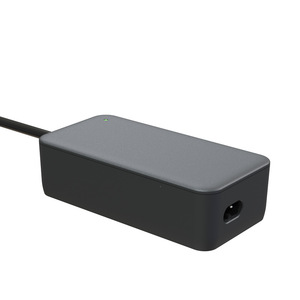 Chargeur de batterie portable 16,8 V pour usage industriel avec charge rapide et contrôle de la température - Product Image 2
