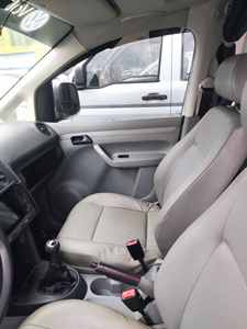<span class=keywords><strong>Volkswagen</strong></span> <span class=keywords><strong>Caddy</strong></span> MPV d'occasion pratique, 1.6L 5MT Essence LHD 100CV 145Nm, coffre spacieux 626L, voiture d'occasion fiable à vendre - Product Image 4