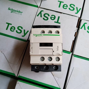 Module de commande PLC en stock Automatisation électrique industrielle LC1D126BD - Product Image 6