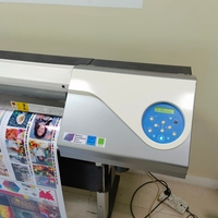 Nueva Impresora de Inyección de Tinta Automática Roll-to-Roll Roland RE640 con 1 Año de Garantía para Impresión de Tela y Cabezal de Impresión con Tinta Eco Solvente
