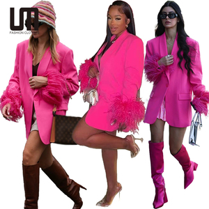 Giacca Invernale da Donna alla Moda con Decorazioni in Piume, Stile Casual e Chic per l'Ufficio - Product Image 1