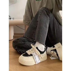 Zapatos Deportivos Casuales Versátiles y Modernos para Hombre, Ligeros, Transpirables, con Cordones, Amortiguación, Diseño Atemporal para Todas las Temporadas - Product Image 4