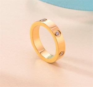 Anelli personalizzati senza allergie ad alta lucidatura in acciaio al titanio placcato oro 14k con diamanti da donna - Product Image 5