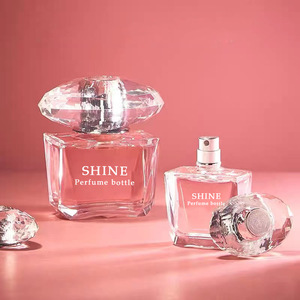 SHINE <span class=keywords><strong>Doully</strong></span> - Botella de Perfume Cuadrada de Cristal Vacía de Alta Calidad para Mujer, 30 ml/50 ml/90 ml, Difusor de Aroma con Bomba para Aceite de Perfume - Product Image 1