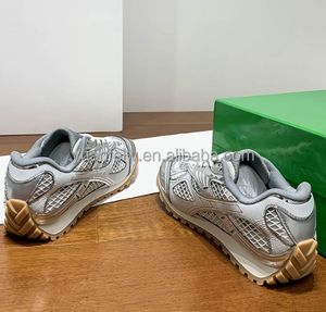 Product Fashion Sneakers for Unisex 2025 New Designer High Quality Lighted Lace-Up Soft New <b>Toe</b> Style Bottegas Venetas Shoes - Product Image 6