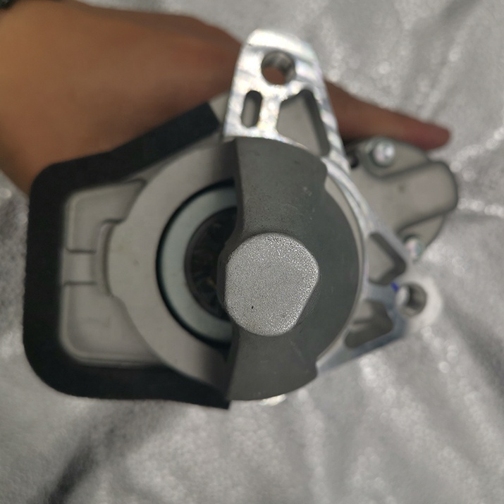Original HITACHI 12V Starter Motor for NISSAN KICKS