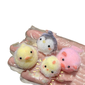 Juguete Antiestrés de EVA con Forma de Pollito Kawaii, Mini Squishy para Estudiantes y Niños de 5 a 7 Años, Juguete de TPR para Apretar, Gran Venta - Product Image 1