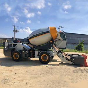 Bétonnière à chargement automatique Car 4CBM Camion de mélange de béton auto-alimenté - Product Image 4