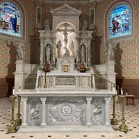 Piliers d'ange en marbre naturel sculpté à la main sur mesure pour église catholique, table d'autel avec piliers pour la prière