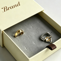 Boîte à bijoux en papier avec logo personnalisé pour bagues, boucles d'oreilles, bracelets et colliers, emballage en carton, boîte à tiroir