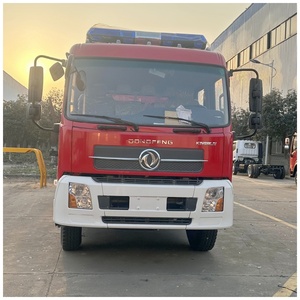 Camión de Bomberos Dongfeng 4x2 de 8 CBM, Nuevo, con Tanque de Agua y Espuma, Motor Diésel, en Venta - Product Image 2