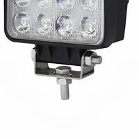 Phare LED carré 24V 48 LED, lampe de travail, dissipateur thermique en aluminium, ventilateur de refroidissement, étanche pour camion, bus, SUV