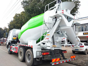 <span class=keywords><strong>Camion</strong></span> malaxeur à <span class=keywords><strong>ciment</strong></span> diesel de marque supérieure C208 camions à béton malaxeur commercial <span class=keywords><strong>prix</strong></span> de vente en Chine année 2024 - Product Image 5