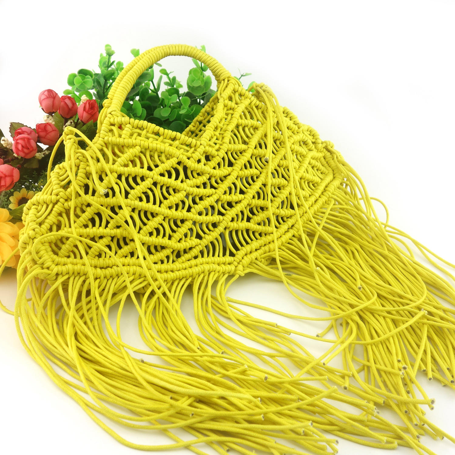 สีเหลือง