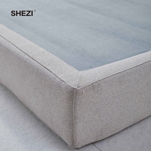 SHEZI di lusso <span class=keywords><strong>letto</strong></span> Queen Size moderna vendita calda su misura <span class=keywords><strong>letto</strong></span> <span class=keywords><strong>matrimoniale</strong></span> morbido imbottito testiera di alta qualità in <span class=keywords><strong>legno</strong></span> massiccio per - Product Image 3