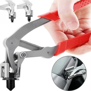 Nuevas Pinzas para Quitar Clips de Coche, Herramienta de Desmontaje de Sujetadores de Plástico para Paneles Interiores de Puertas, Chasis y Maletero del Coche - Product Image 1