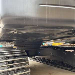 Excavatrice VOLVO EC210D d'occasion avec peu d'heures de fonctionnement et de haute qualité en stock à vendre - Product Image 5