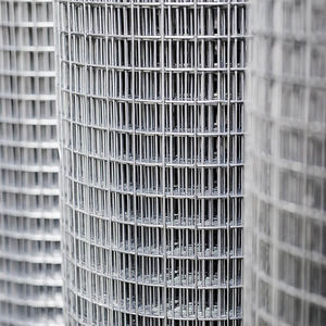 Paneles de Cerca de Malla Metálica Soldada Galvanizada China, Curvos, Económicos, de Fábrica - Product Image 4