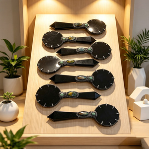 <span class=keywords><strong>Miroir</strong></span> en obsidienne noire, <span class=keywords><strong>miroir</strong></span> de divination en cristal portatif pour la méditation, le Wicca, la sorcellerie et la décoration spirituelle - Product Image 3