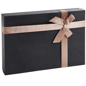 Kotak Hadiah Kertas Penutup Atas dan Bawah Mewah Kualitas Tinggi Kertas Logo Kustom Tutup Hitam dan Kotak Hadiah Dasar dengan Pita