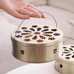 Soporte para espiral antimosquitos de acero inoxidable con tapa, recolector de cenizas portátil para uso en exteriores, diseño en forma de corazón - Product Image 1