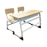 Meubles de classe pour deux personnes, modèle double, avec un nouveau design, pupitre et chaises pour enfants