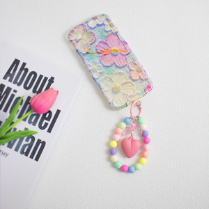 Pulsera <span class=keywords><strong>de</strong></span> cuentas redondas acrílicas a la moda 2024, llavero con colgante <span class=keywords><strong>de</strong></span> <span class=keywords><strong>amor</strong></span> <span class=keywords><strong>de</strong></span> silicona, abalorios para teléfono móvil, pulsera antipérdida - Product Image 5