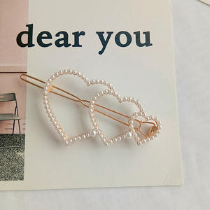 Vente en gros épingles à cheveux en perles plaquées or pinces à cheveux sexy en forme de cœur et de <span class=keywords><strong>cercle</strong></span> et paillettes pour filles - Product Image 5