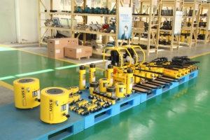 Preço de fábrica Heavy Duty 500T DBL-500T Hydraulic Gear Extrator Automático Levantamento 700bar Veículo Montado para Remoção De Rolamentos - Product Image 6