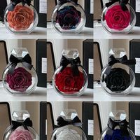 Idée de cadeau pour la Saint-Valentin Fleur d'éternité éternelle de luxe éternelle fleur immortelle préservée rose dans une boîte à parfum en acrylique