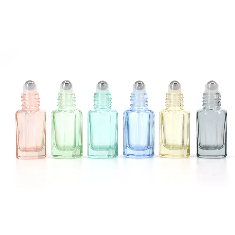 अनुकूलित डिजाइन के साथ अत्तर बोतल Miniattar बोतल पर रोल लकड़ी धातु ढक्कन टोपी अत्तर के साथ फैंसी बोतल बॉक्स