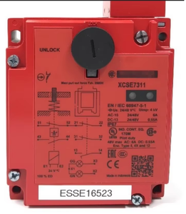 Interruptor de Seguridad XCS-E7311 de 24V con Carcasa Metálica, Comunicación CC-Link, 2 Contactos NC + 1 Contacto NO, Memoria EEPROM - Product Image 4