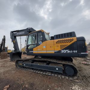 Excavatrice Hyundai 305LC-9T d'occasion de 30 tonnes avec moteur Cummins, chenilles longues, modèle 2024, puissance de 194 kW pour l'exploitation minière et les travaux de terrassement lourds - Product Image 1