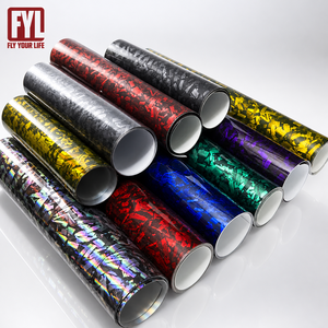 Vinilo Adhesivo para Automóviles de Fibra de Carbono Forjada en Negro Láser Brillante, Plateado y Rojo para la Capota - Product Image 1