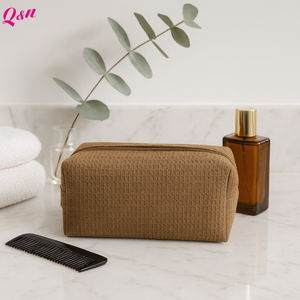 Bolsa de cosméticos para gofres personalizada, bolsa de maquillaje mullida para gofres, bolsa de cosméticos portátil con asa - Product Image 4