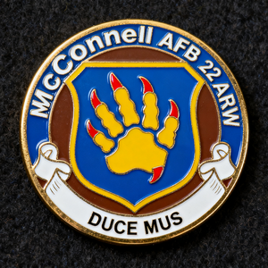 Pièces de monnaie personnalisées de la mythologie nordique <span class=keywords><strong>Viking</strong></span> Collection de souvenirs antiques en alliage de zinc émaillé doux or argent - Product Image 4