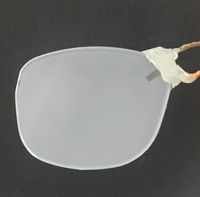 Film intelligent PDLC à assombrissement rapide et écran LCD à obturateur automatique en verre de couleur claire à blanche laiteuse pour les automobiles et les véhicules