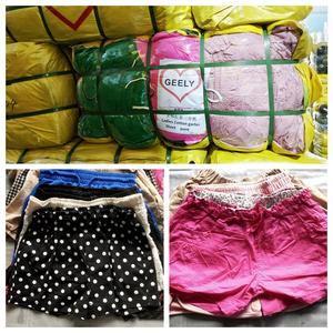 Pantaloncini di fabbrica coreani Ukay di abbigliamento usato balle di jeans Vintage Premium - Product Image 3