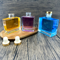 Fournisseur d'usine, flacon diffuseur en verre carré transparent décoratif vide de 120 ml, 140 ml, 220 ml, vase en verre personnalisé pour bouquet