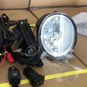 Las luces antiniebla delanteras para automóvil son adecuadas para las camionetas Land Cruiser serie J70 LC70/71/76/78/79. - Product Image 2