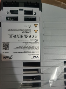 Convertisseur de fréquence triphasé DAN FOSS 131B0042 FC-302 380-500 VAC (P7K5) 7,5 KW / 10 pour - Product Image 3