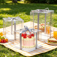 Boîte à gâteau tendance avec ruban argenté, présentoir Instagram-worthy pour desserts, idéale pour influenceurs et boulangeries de prestige (sans ruban)