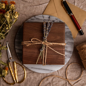 素朴な小さな装飾的な茶色の記念品の正方形の木製の収納ボックス - Product Image 5