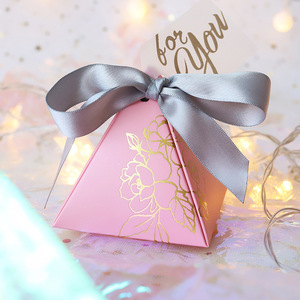 CSMD fabricants chinois fournisseurs en gros Yiwu bon marché merci lettrage rose cadeau pyramide faveurs boîte pour souvenirs <span class=keywords><strong>de</strong></span> mariage - Product Image 5