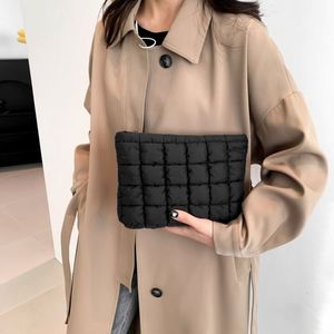 Women's Cosmetic <b>Bag</b> Pleated Fashionable Clutch Quilting Wrinkle Design Handheld <b>Bag</b> - Product Image 4