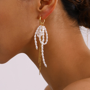 ต่างหูมุกหยวนลี่ ดีไซน์พู่โบว์ ทองสแตนเลสเกรด AA สำหรับใส่ทุกวัน - Product Image 4